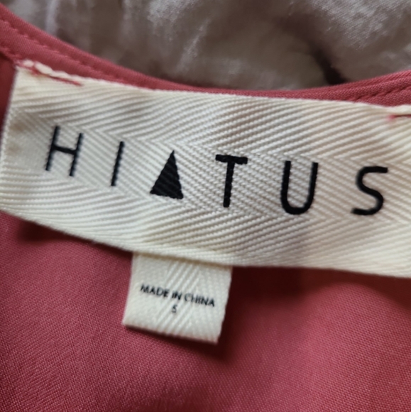 HIATUS womens SZ SM Rose Baby Doll Dress w/scoop back, Puffed sleeve NWT - Picture 3 of 11